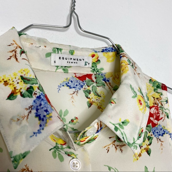 SOLD Equipment Femme Floral Print Silk Button Blouse - Picture 6 of 10